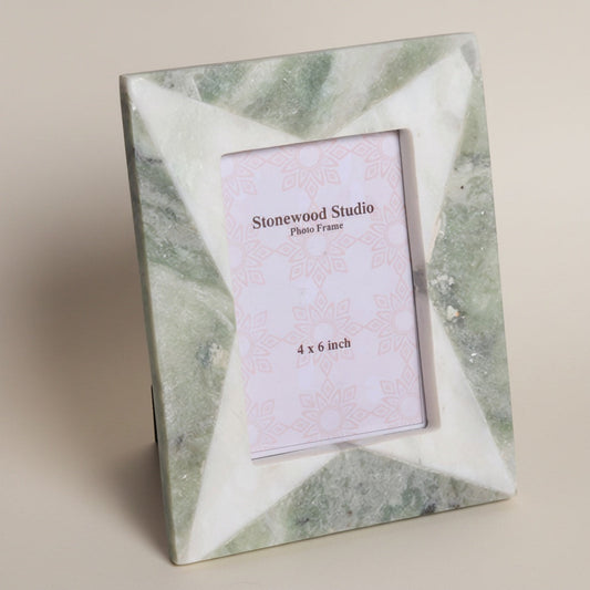 Indian White Marble With Hialayan Green Marble